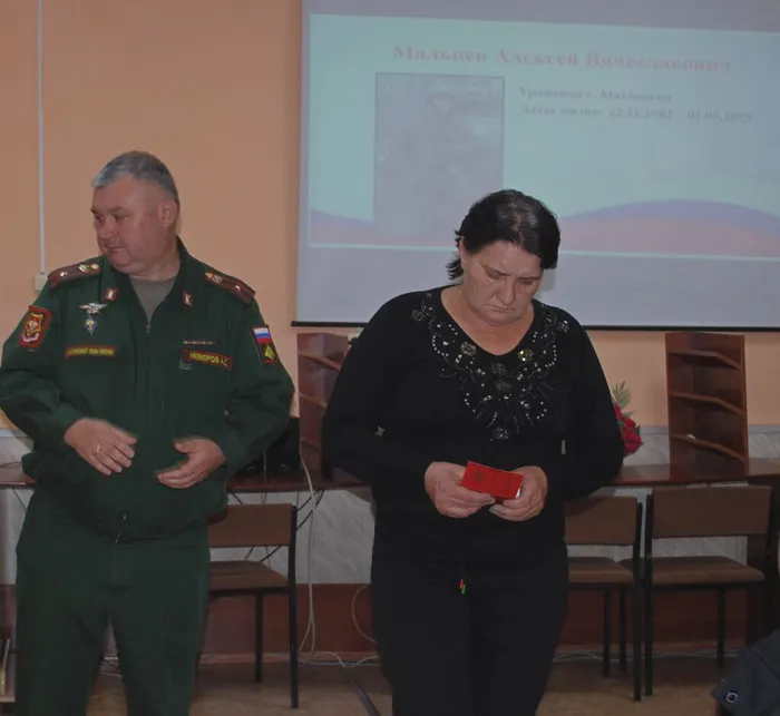 "Боевым награждается орденом": час памяти 15.10.26