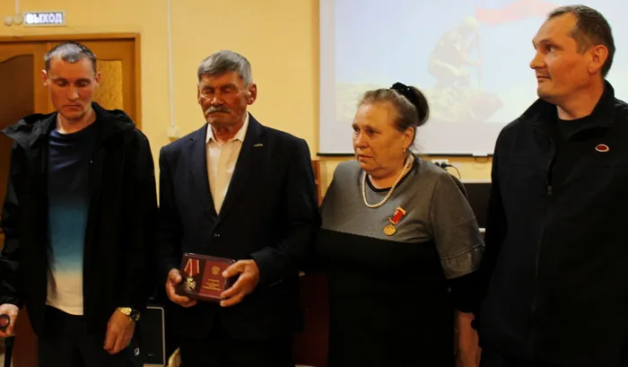 "Боевым награждается орденом"час мужества09.04.2026