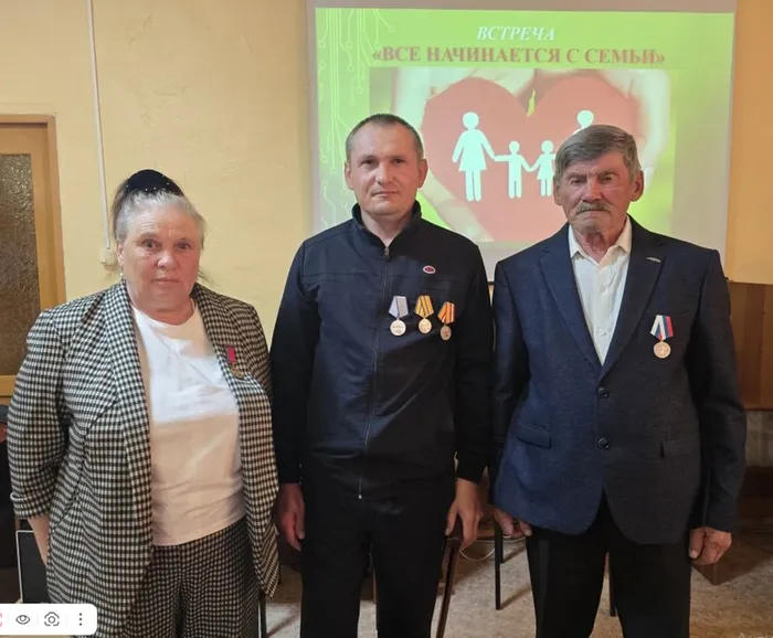 "Все начинается с семьи": встреча с семьей Зубовых 14.05.26